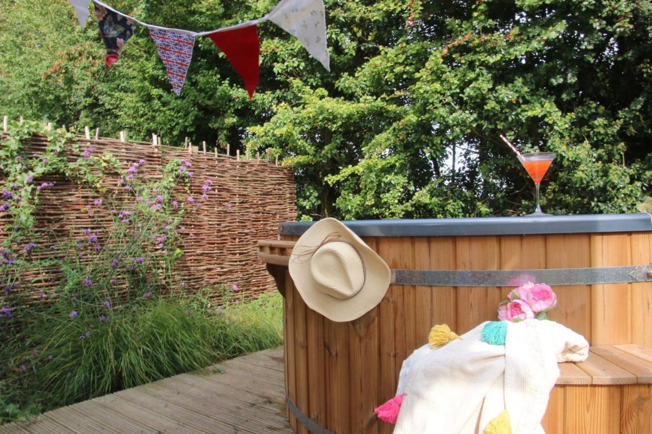 Hotel Stamford Meadows Glamping Exterior foto